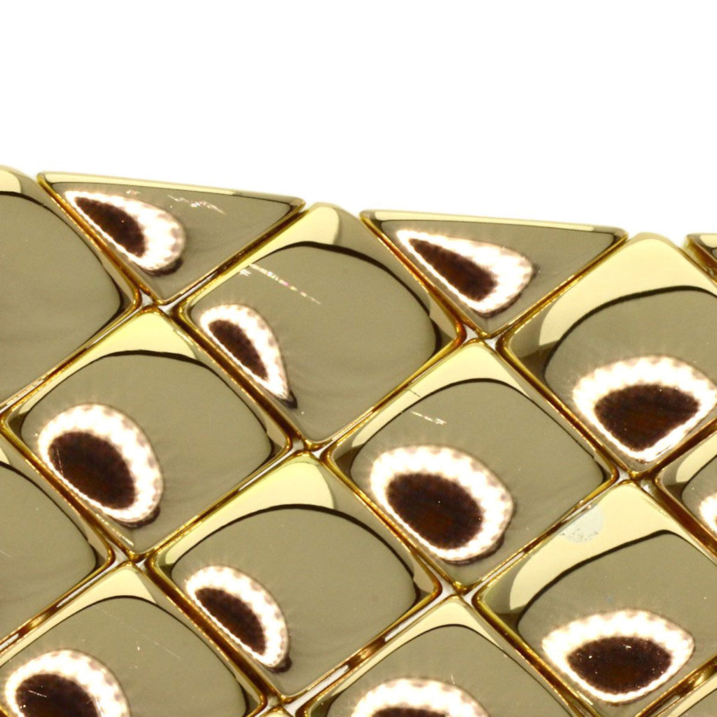 Chanel Quilted Watch 18k Yellow Gold — view 9