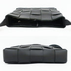Bottega Veneta Ten Cassette Messenger Bag Black Leather — view 3