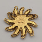 Chanel Brooch CC Logo Gold Sun Vintage — view 4