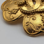 Chanel Brooch CC Logo Clover Gold Vintage — view 4