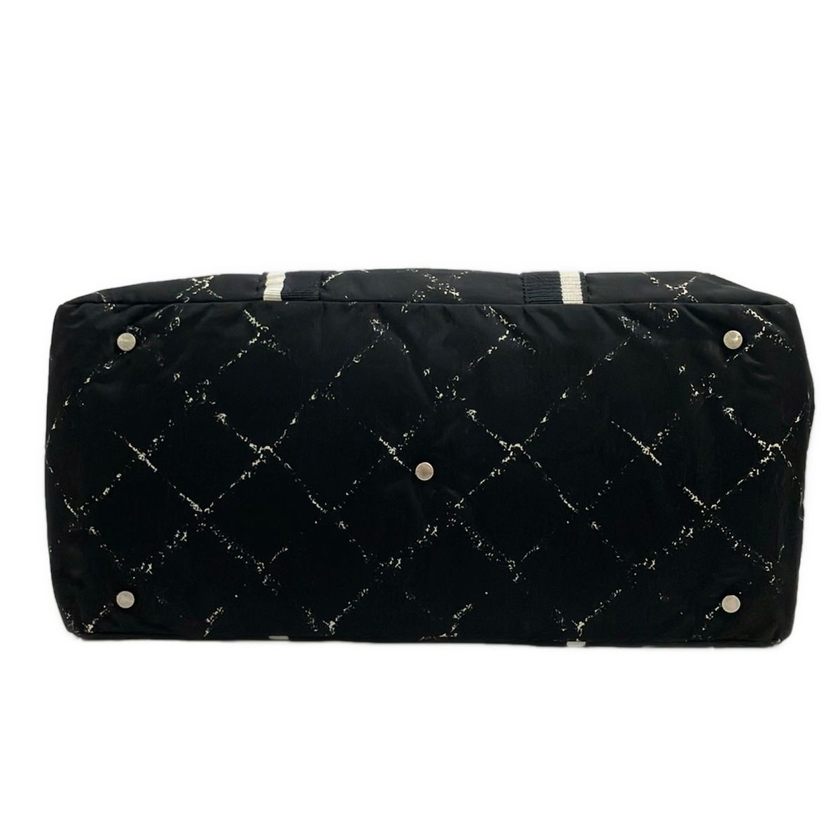 Chanel Boston Bag Vintage Travel Line Black White Silver No Lock — view 5