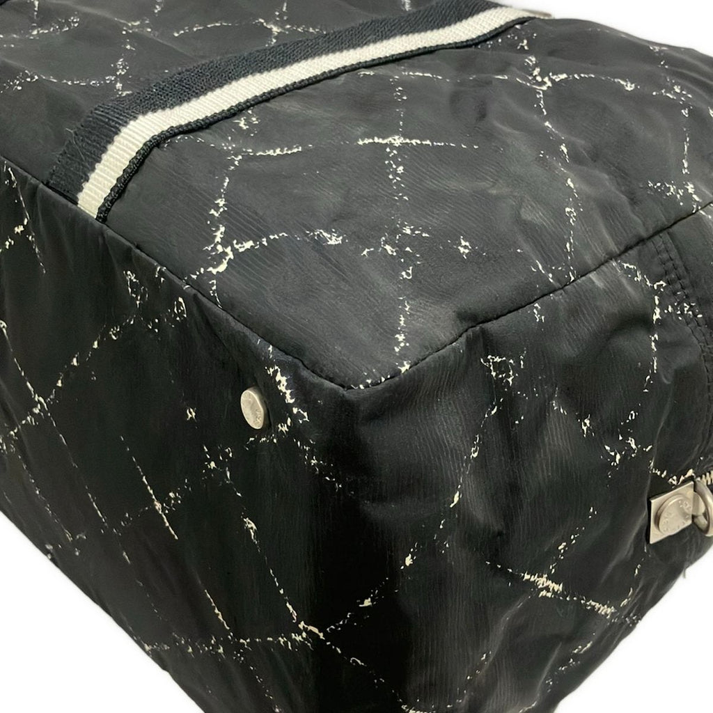 Chanel Boston Bag Vintage Travel Line Black White Silver No Lock — view 6