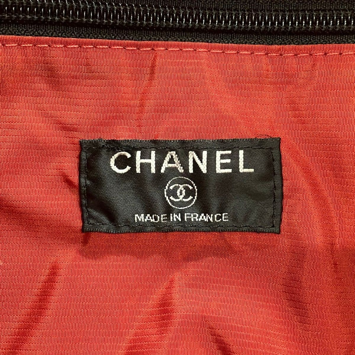 Chanel Boston Bag Vintage Travel Line Black White Silver No Lock — view 8