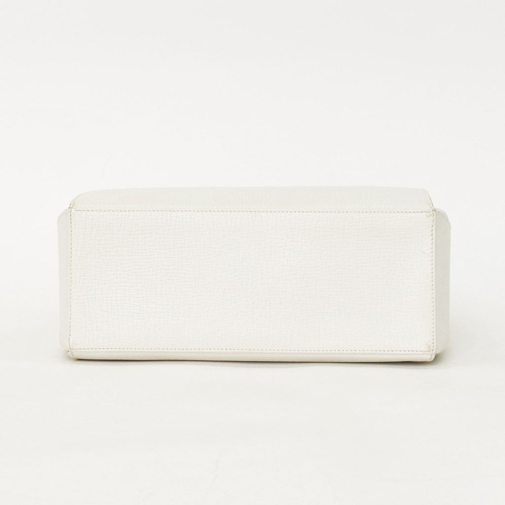 Loewe Leather Shoulder Bag Calfskin Musical Note Shape Metal White Flap — view 6