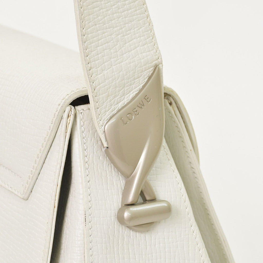 Loewe Leather Shoulder Bag Calfskin Musical Note Shape Metal White Flap — view 5
