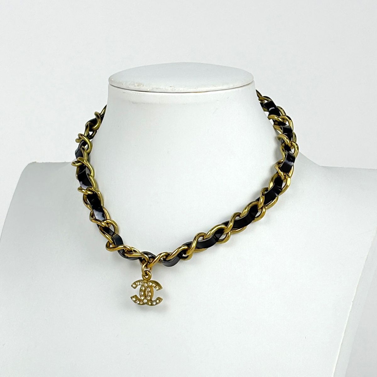 Chanel CC Logo Chain Necklace Leather Rhinestone Gold Black — view 6