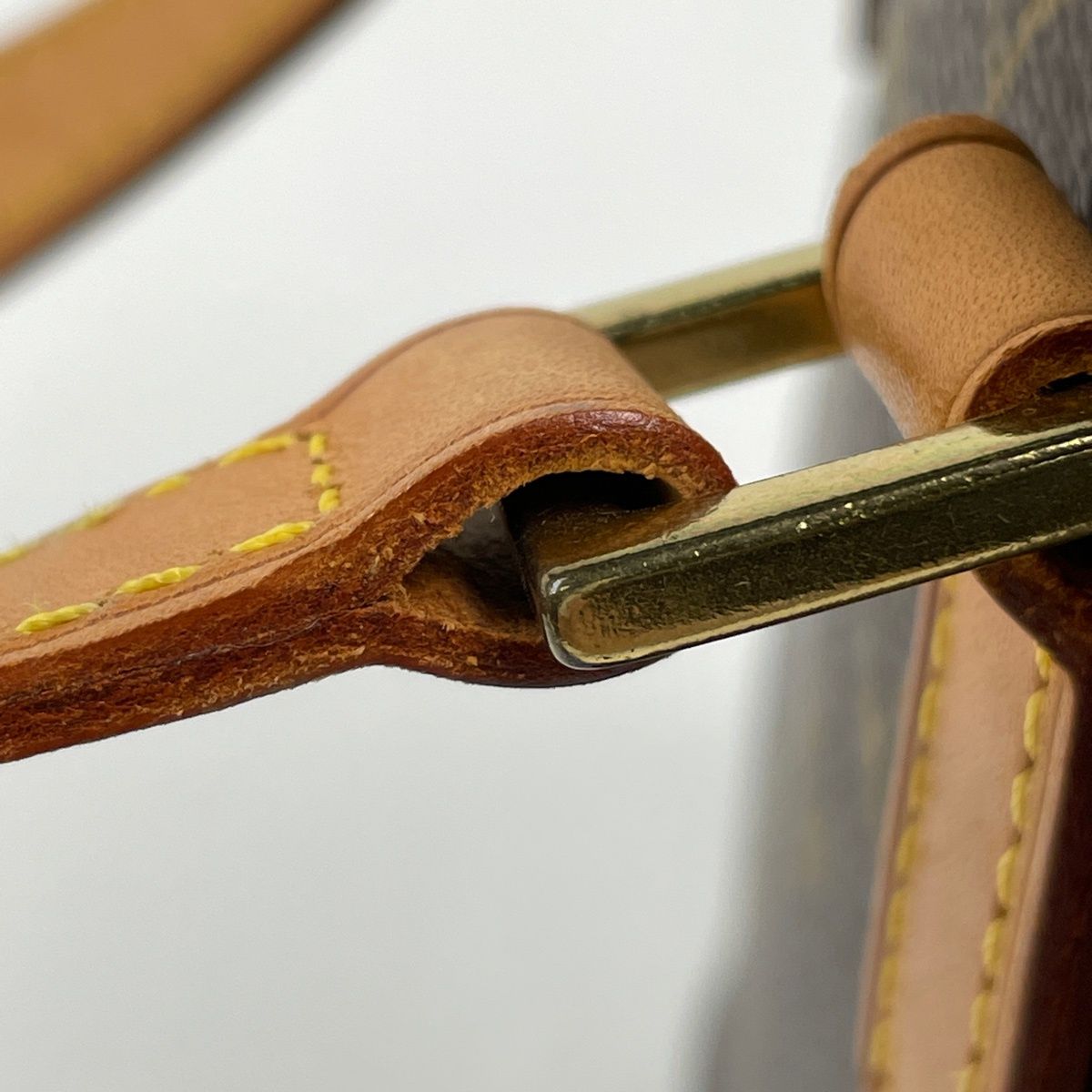Louis Vuitton Vavin PM Handbag Monogram Brown — view 4