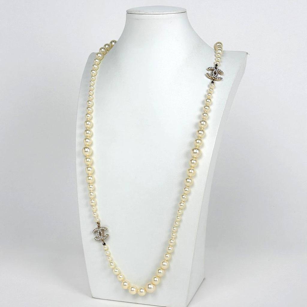 Chanel CC Logo Faux Pearl Necklace Long Gold Plated — view 7