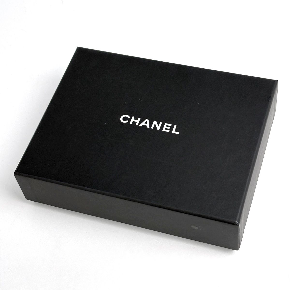 Chanel CC Logo Faux Pearl Necklace Long Gold Plated — view 8