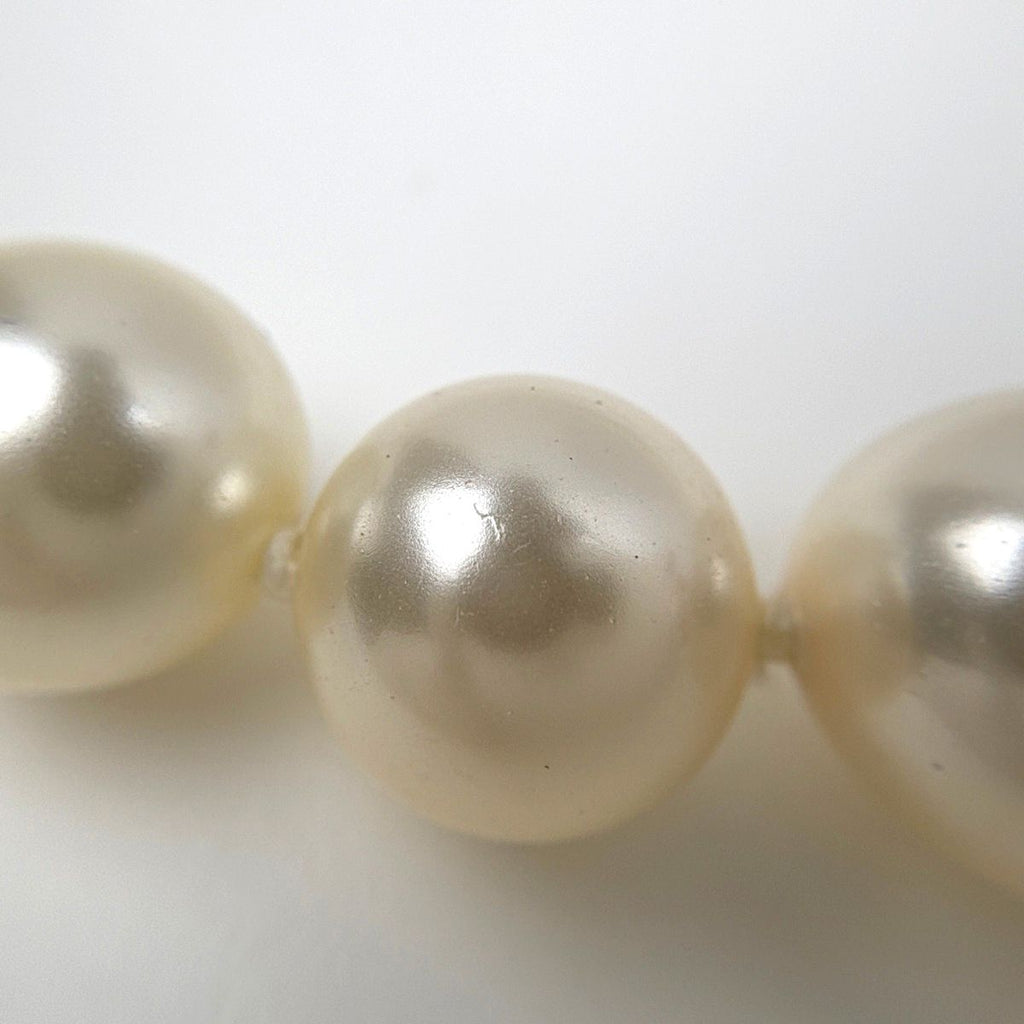Chanel CC Logo Faux Pearl Necklace Long Gold Plated — view 4