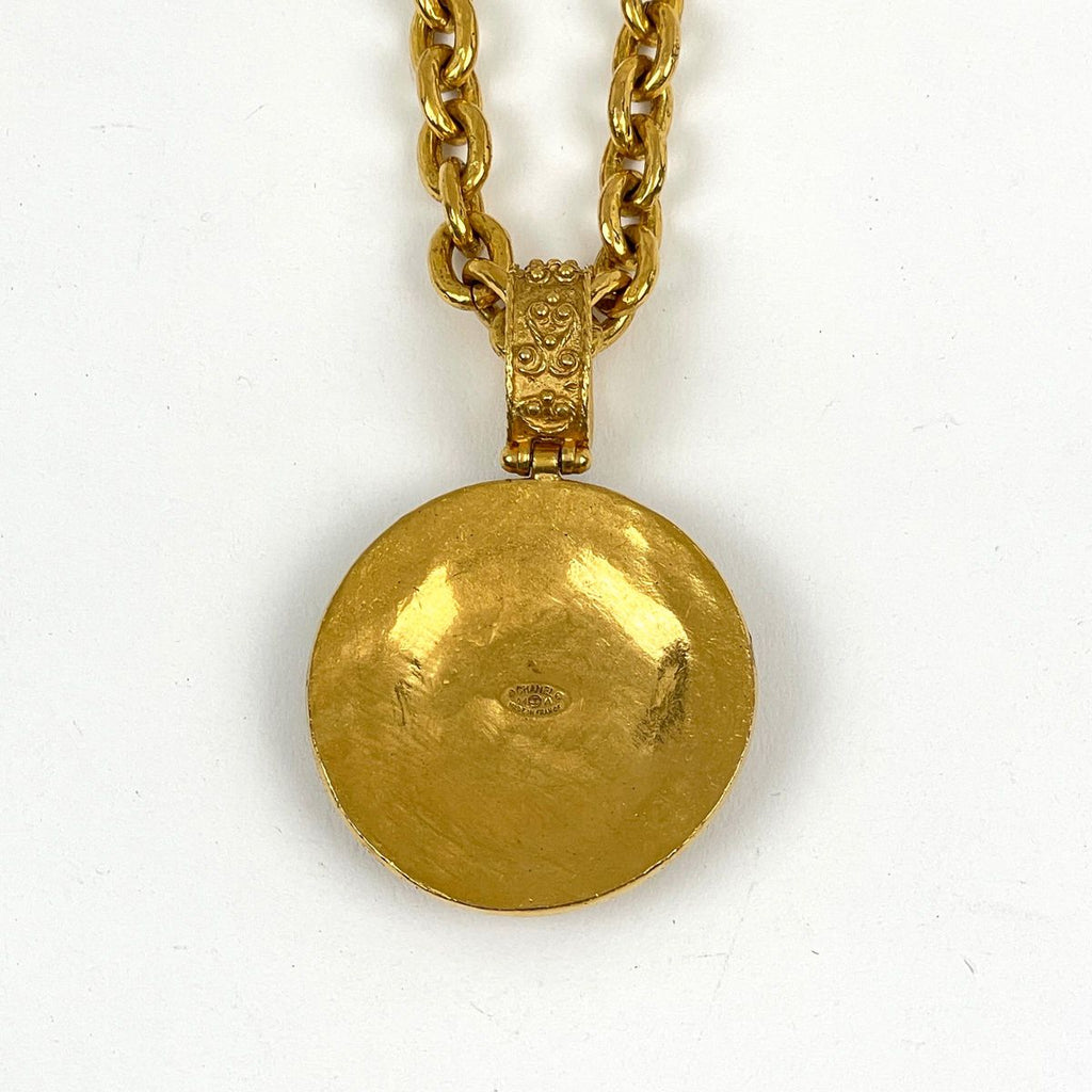 Chanel CC Logo Chain Necklace Round Long Gold Plated — view 2