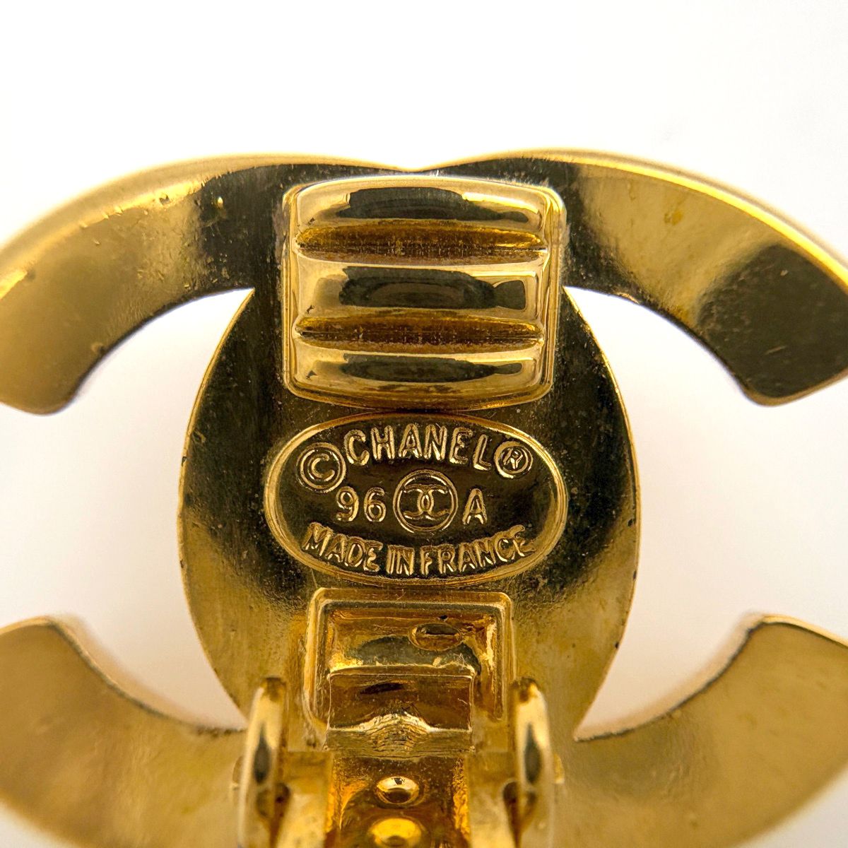 Chanel CC Logo Earrings Turnlock Gold Plated — view 5