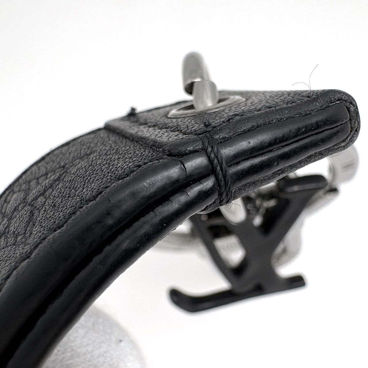 Louis Vuitton Key Holder Dragonne Monogram Shadow Leather Noir — view 4
