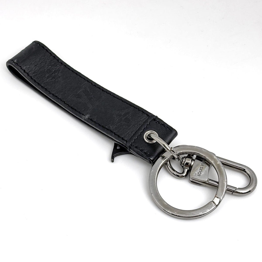 Louis Vuitton Key Holder Dragonne Monogram Shadow Leather Noir — view 2
