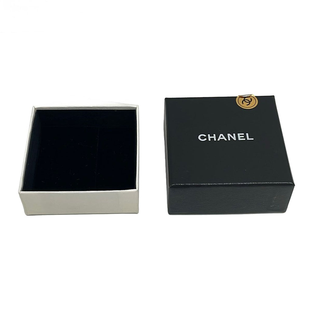 Chanel Earrings CC Logo Silver Black Croisiere — view 4