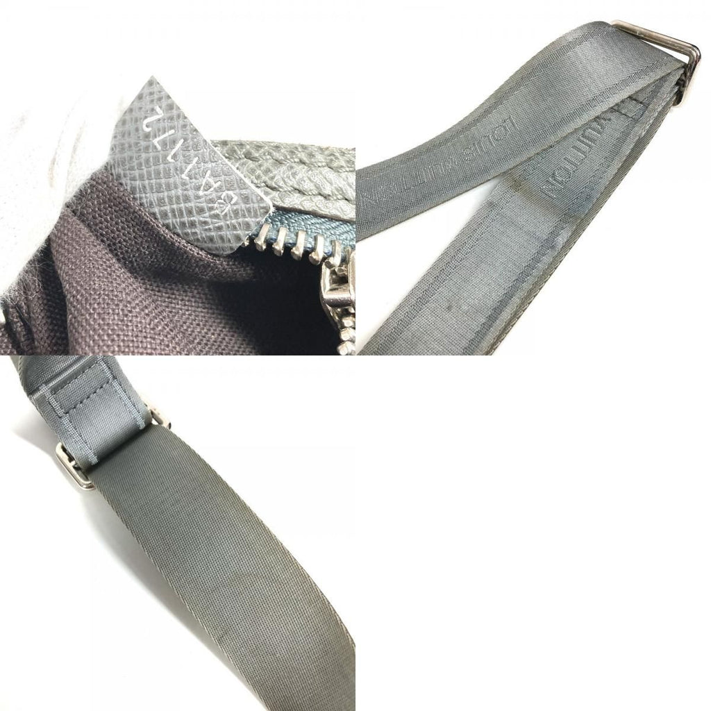 Louis Vuitton Shoulder Bag Roman MM Taiga Leather Glacier Gray — view 9