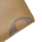 Louis Vuitton Monogram Giant On The Go MM — view 4