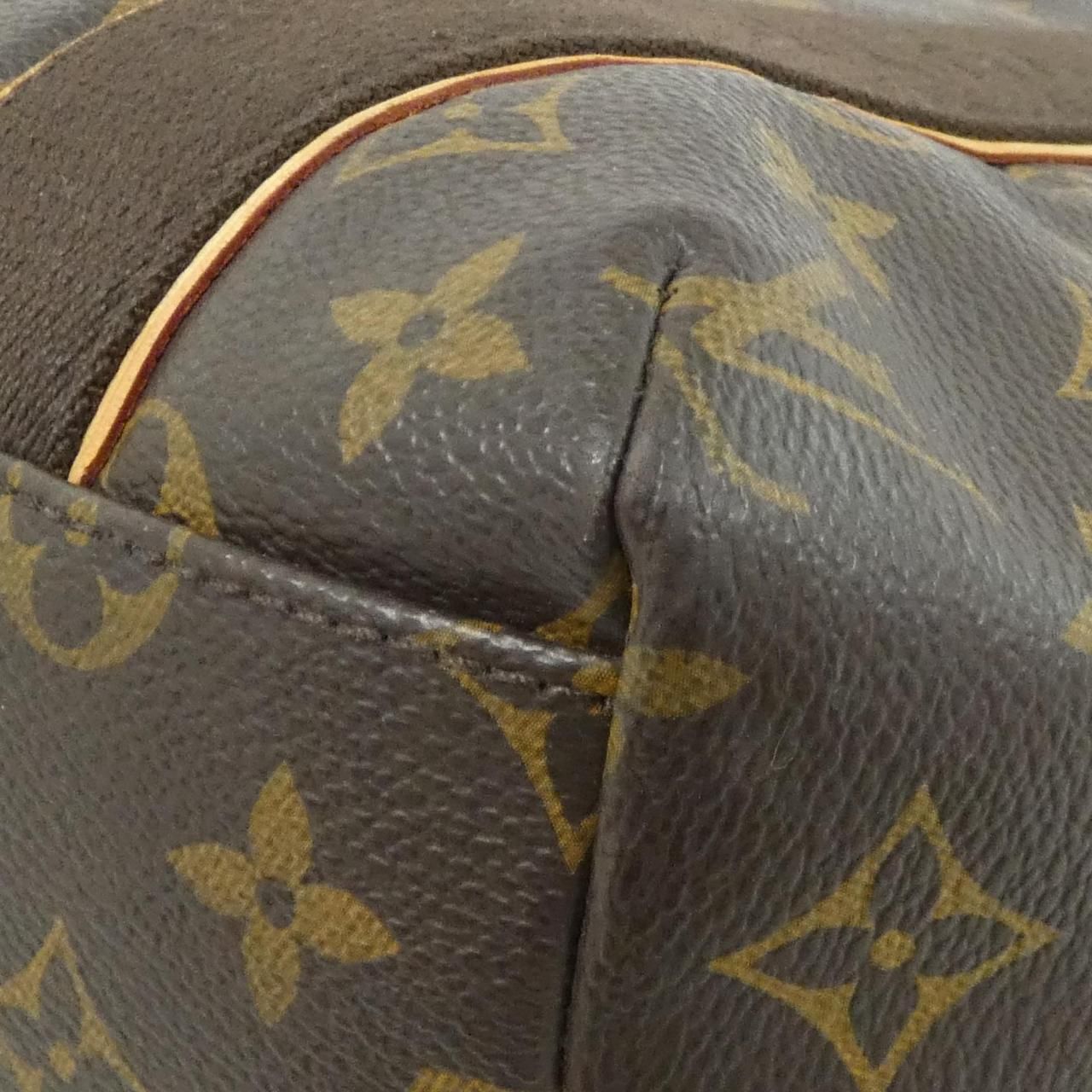 Louis Vuitton Monogram Boble — view 2