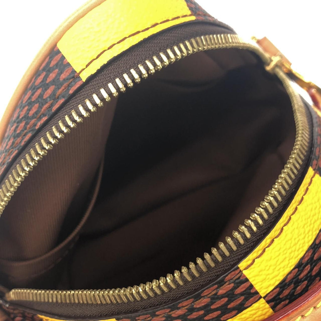 Louis Vuitton Damier Pop Chess Messenger Shoulder — view 7