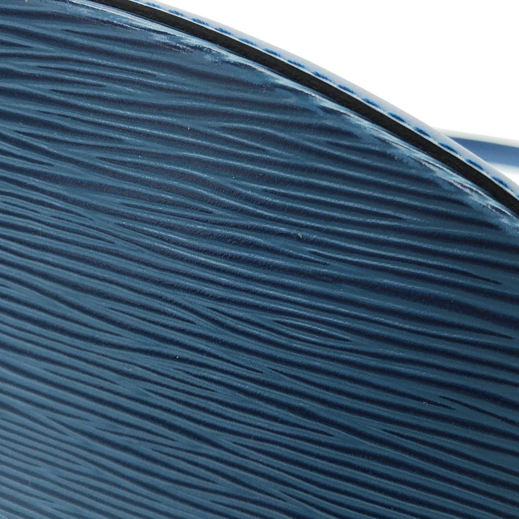 Louis Vuitton Epi Cluny Shoulder — view 3