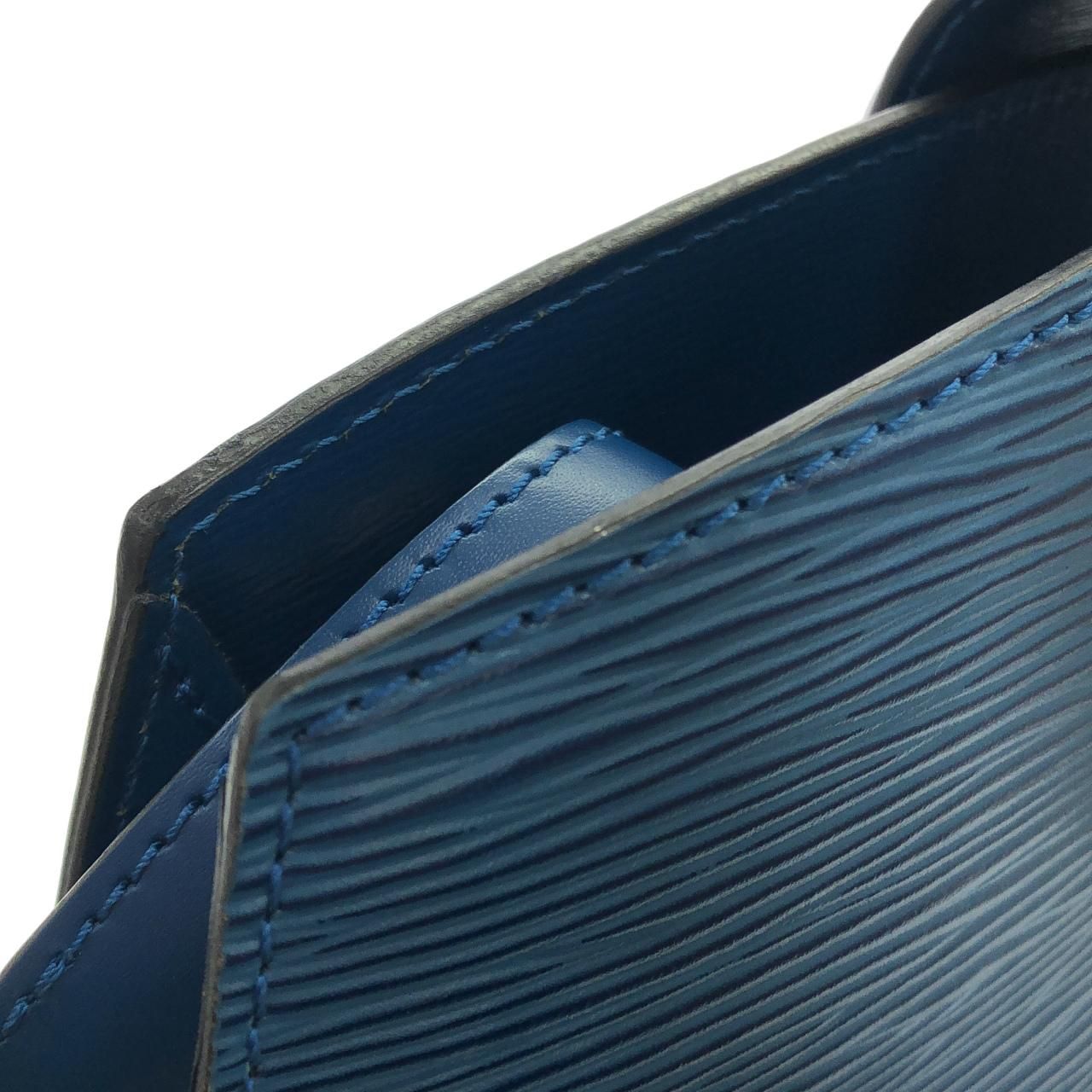 Louis Vuitton Epi Cluny Shoulder — view 6