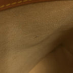 Louis Vuitton Monogram Luco — view 9