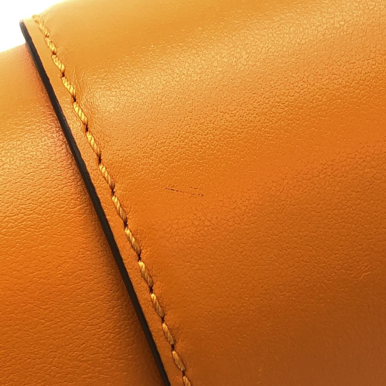 Louis Vuitton LV Pont Neuf Shoulder — view 4