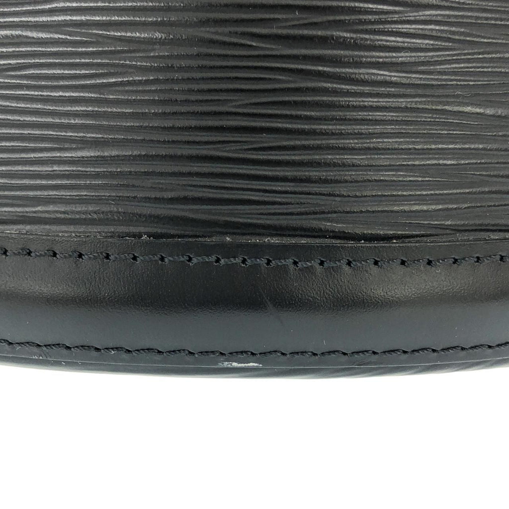 Louis Vuitton Epi Cluny Shoulder — view 4