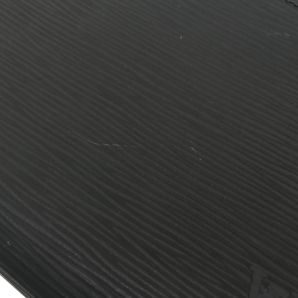 Louis Vuitton Epi Pochette 24 cm Pouch — view 4