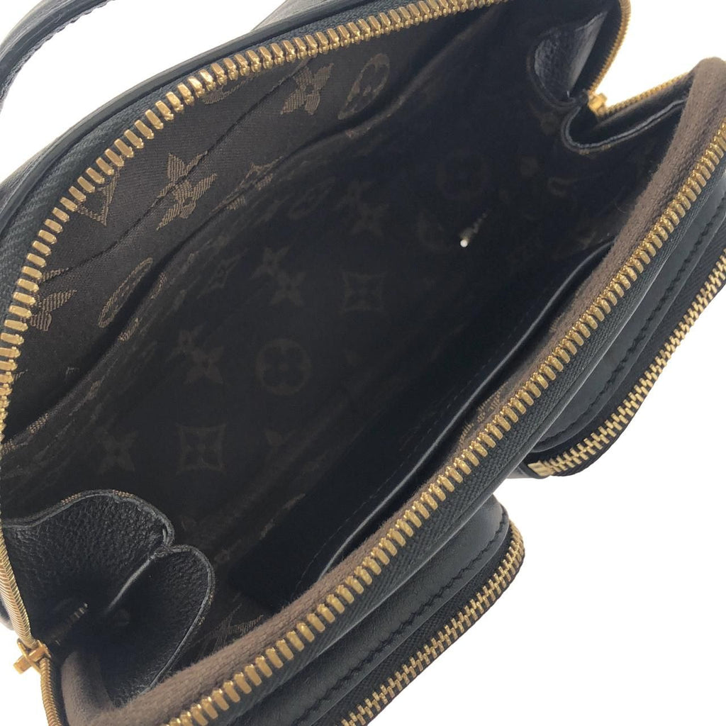 Louis Vuitton Utility Crossbody Shoulder — view 7