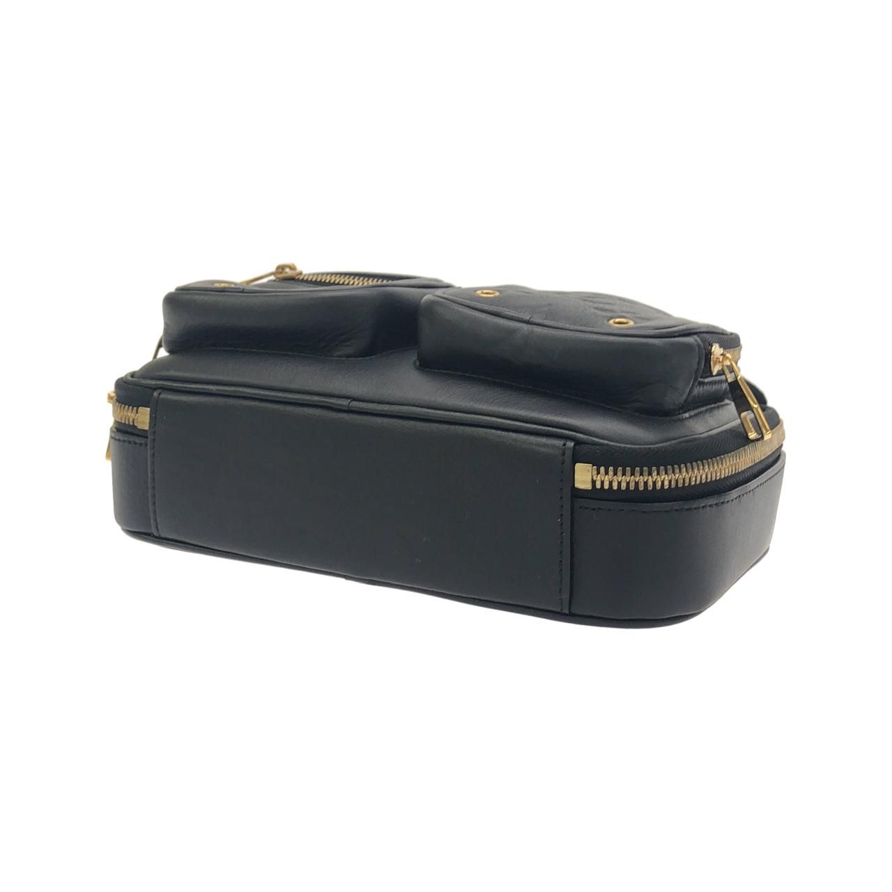 Louis Vuitton Utility Crossbody Shoulder — view 3