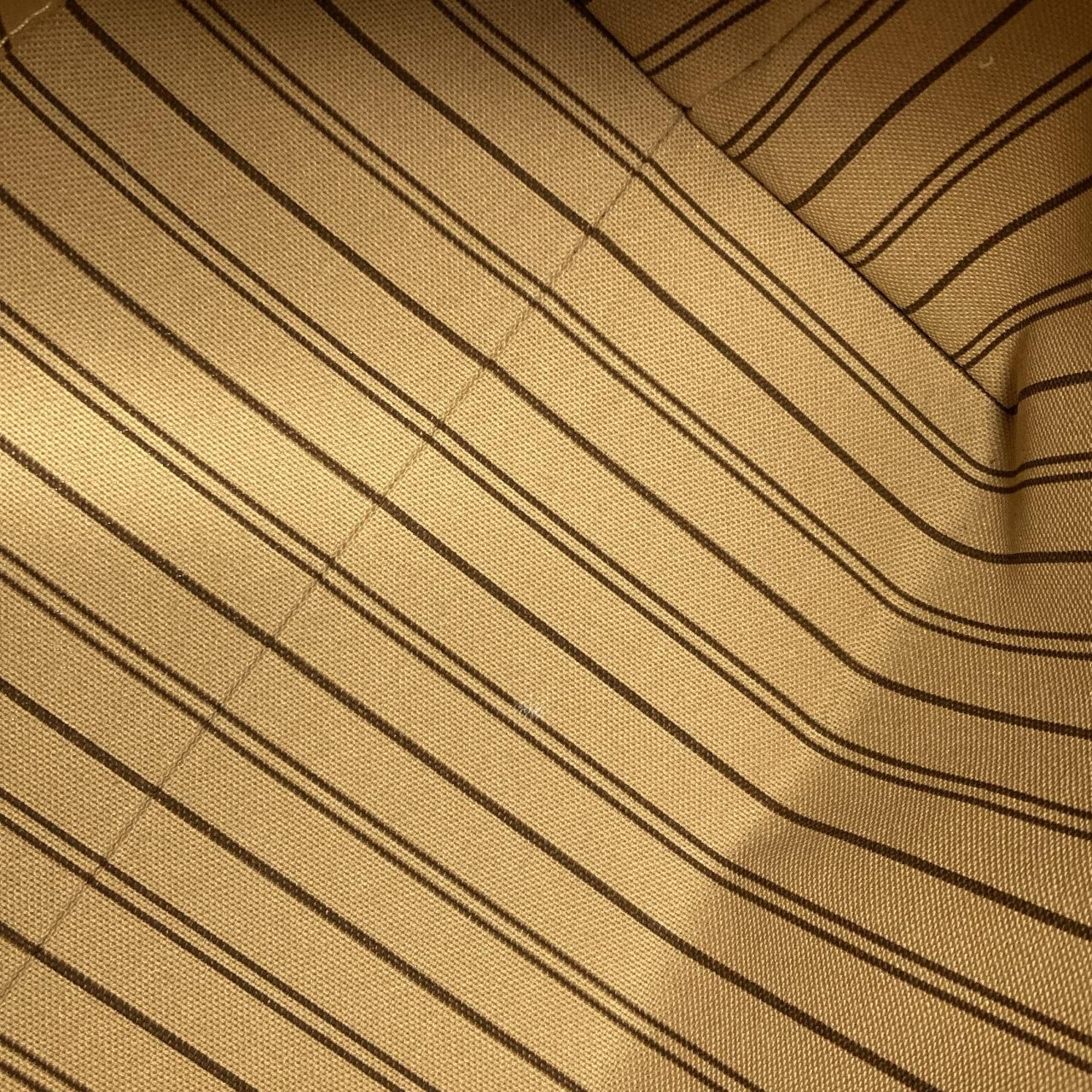 Louis Vuitton Monogram Mezzo Shoulder — view 9