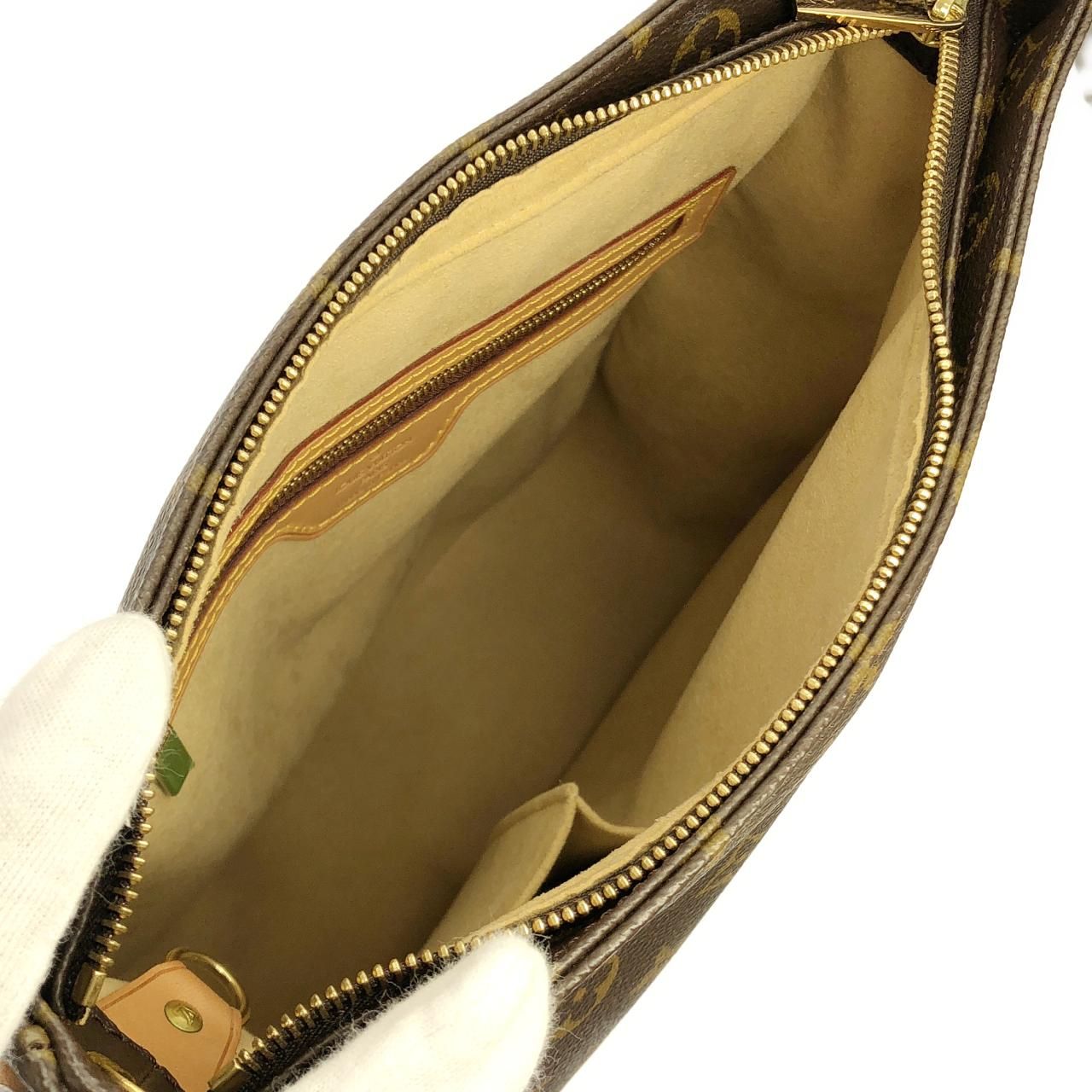 Louis Vuitton Monogram Looping GM Shoulder — view 9
