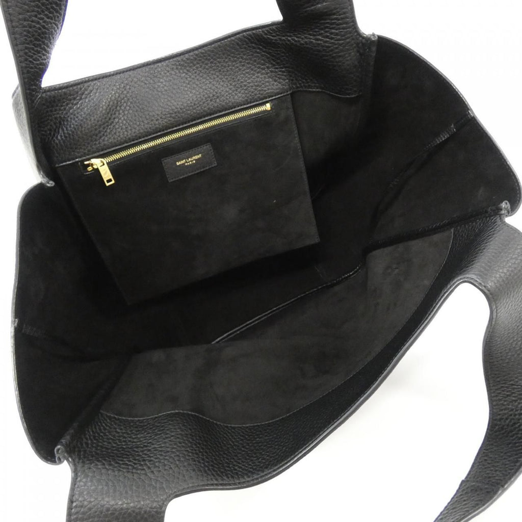 Saint Laurent le 5 a 7 Bea Aaduu — view 8