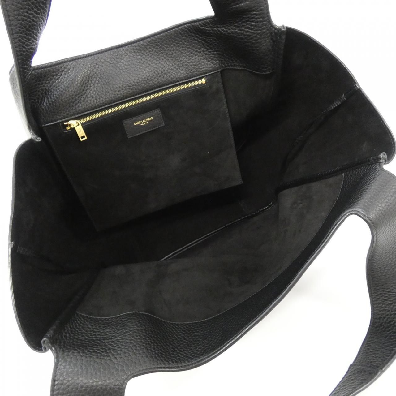 Saint Laurent le 5 a 7 Bea Aaduu — view 8