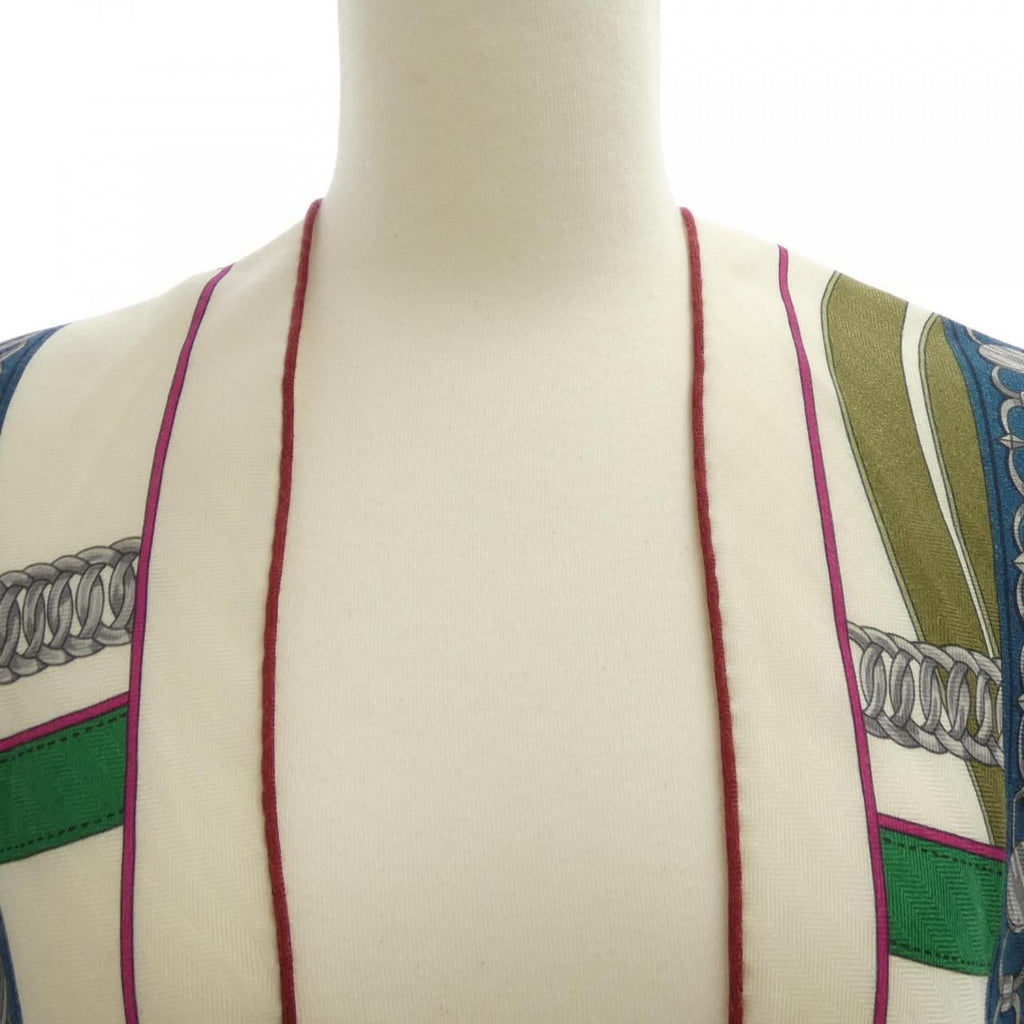 Hermes Morning Walk White M Shawl Scarf — view 4