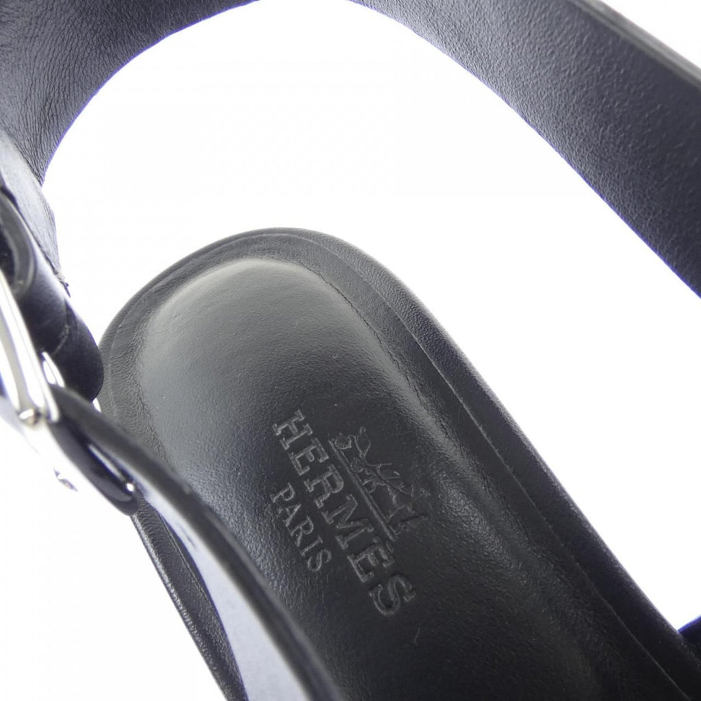 Hermes Elbe Cut Detail Sandals — view 6