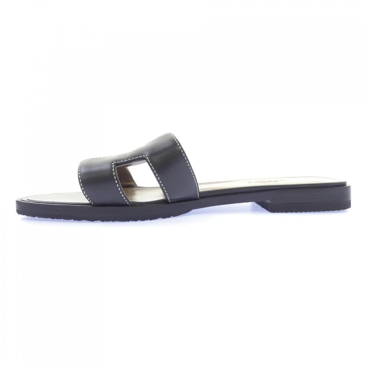 Hermes Oran Sandals Black — view 2