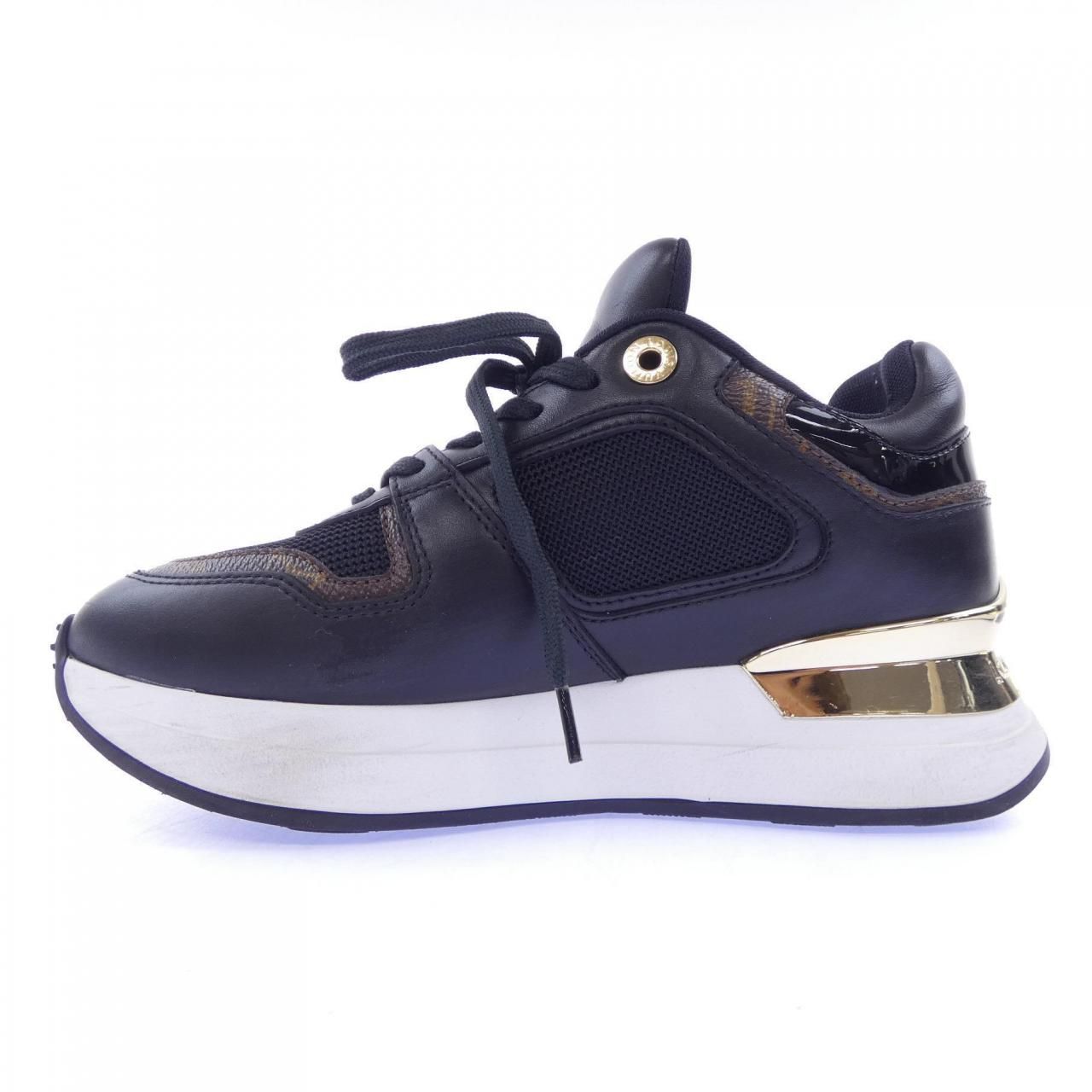 Louis Vuitton Neo Run Away Sneakers — view 2
