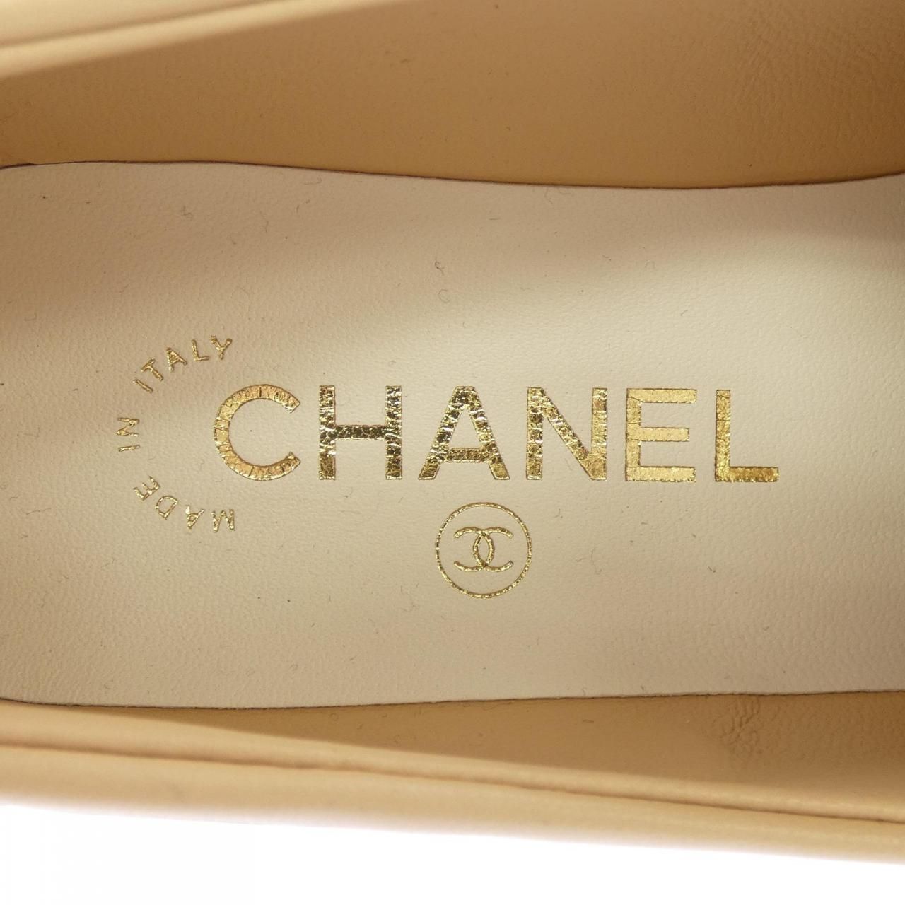 Chanel Turnlock Moccasins Shoes — view 6