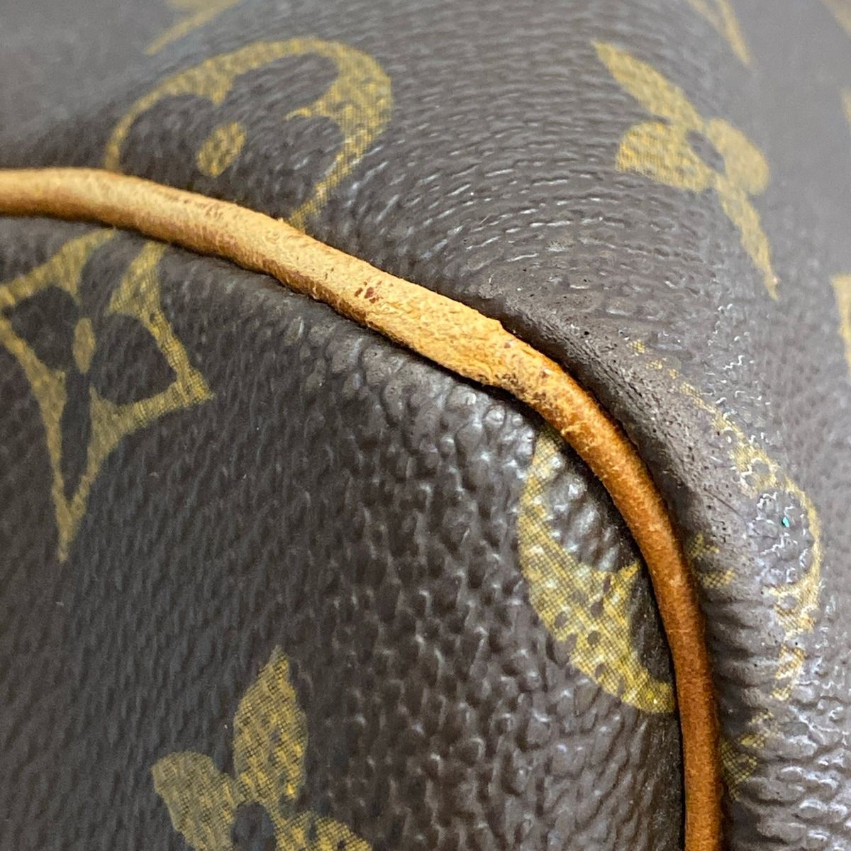Louis Vuitton Boston Bag Monogram Keepall 55 — view 6