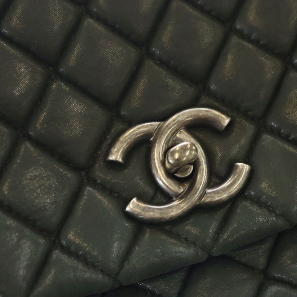 Chanel Quilted Single Flap Double Chain Shoulder Bag Silver Black — view 6