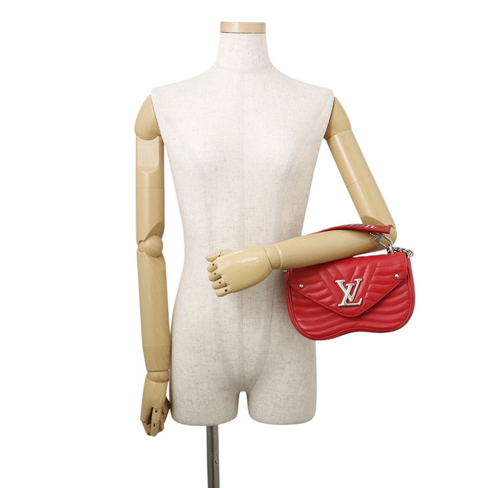 Louis Vuitton Chain Shoulder Bag Leather New Wave PM — view 4