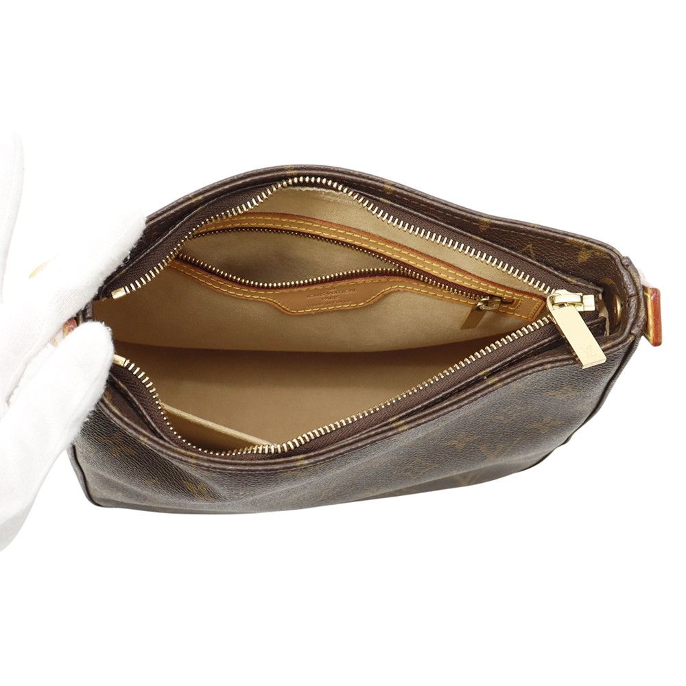 Louis Vuitton Shoulder Bag Monogram Looping MM — view 5