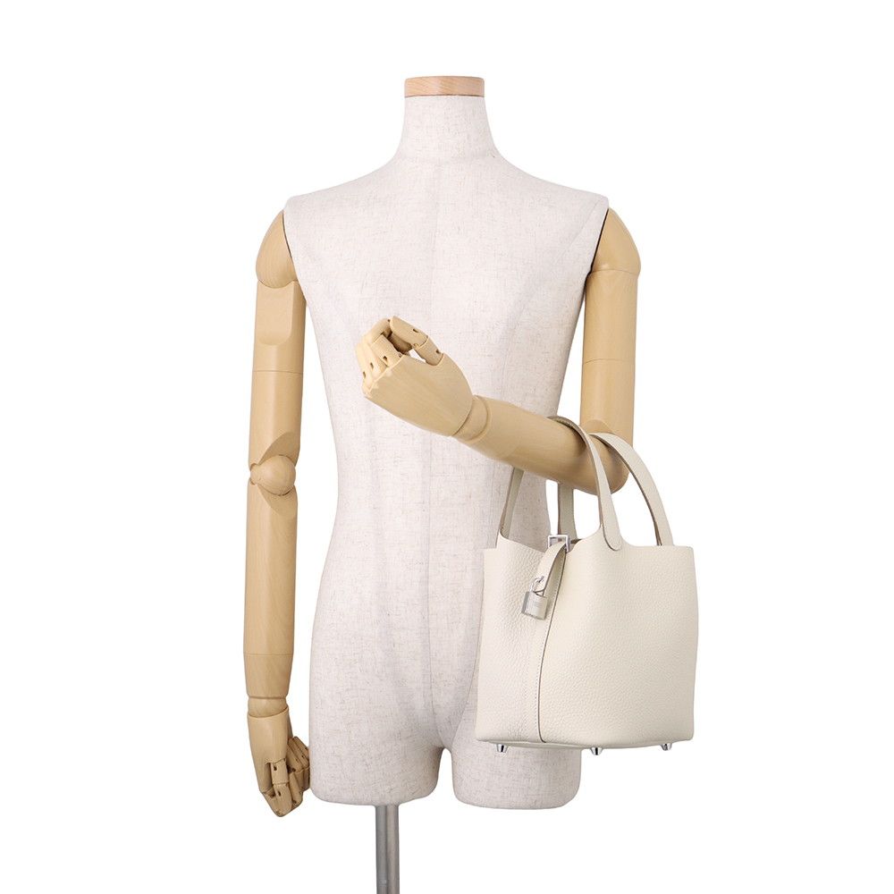 Hermes Handbag Picotin Lock PM Cles Silver Taurillon Clemence Tote — view 4