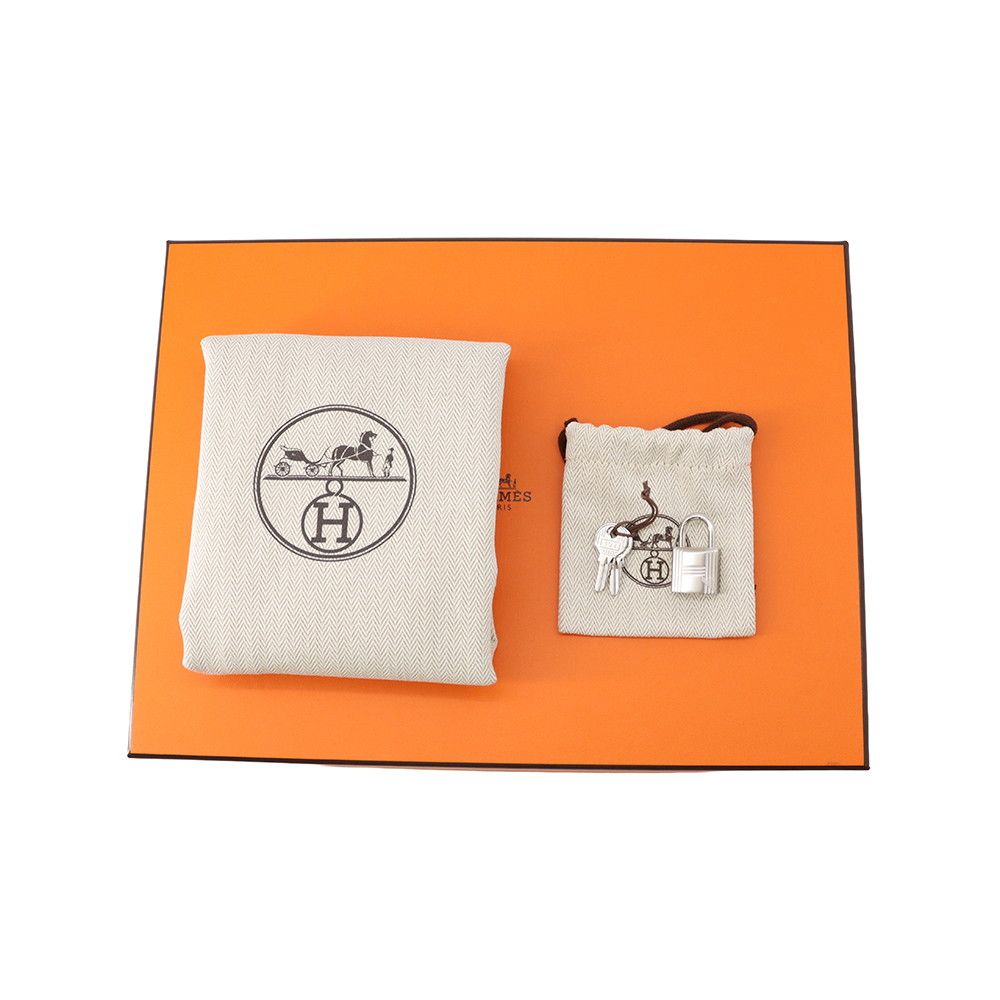 Hermes Handbag Picotin Lock PM Cles Silver Taurillon Clemence Tote — view 7