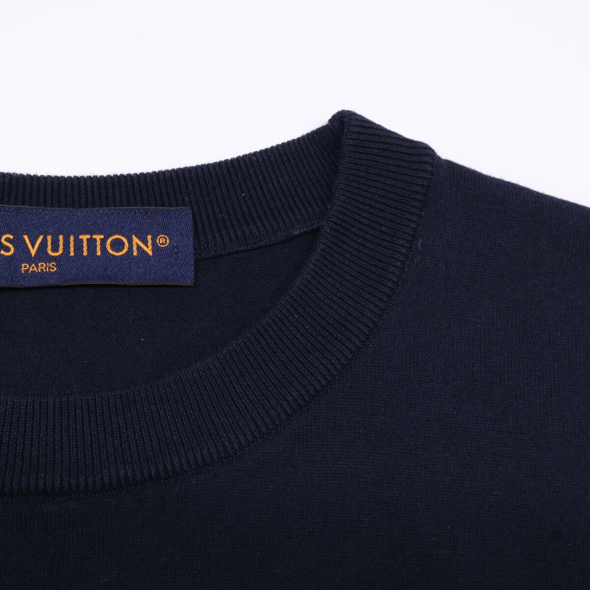 Louis Vuitton Black Signature Short Sleeve Shoulder — view 6
