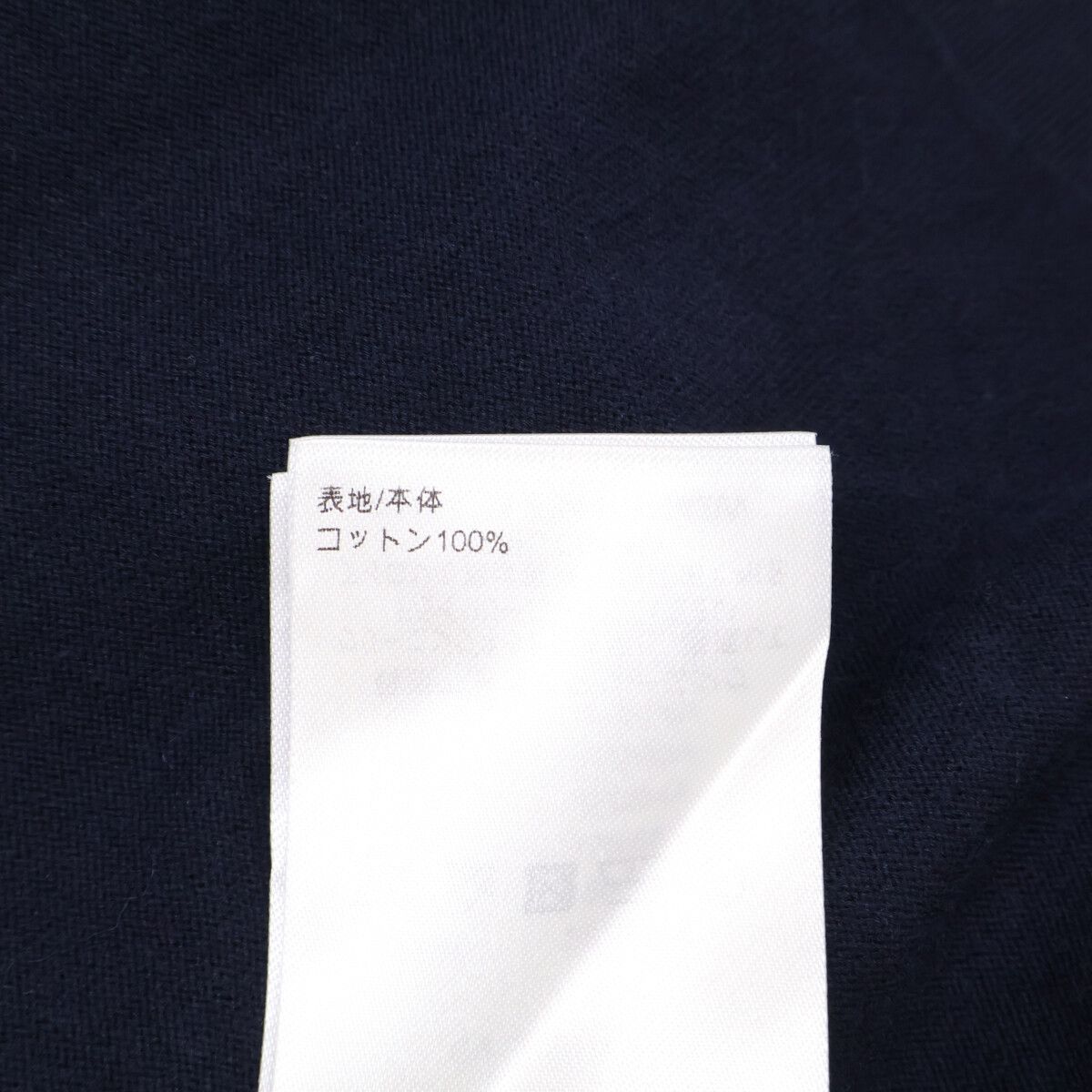 Louis Vuitton Black Signature Short Sleeve Shoulder — view 9