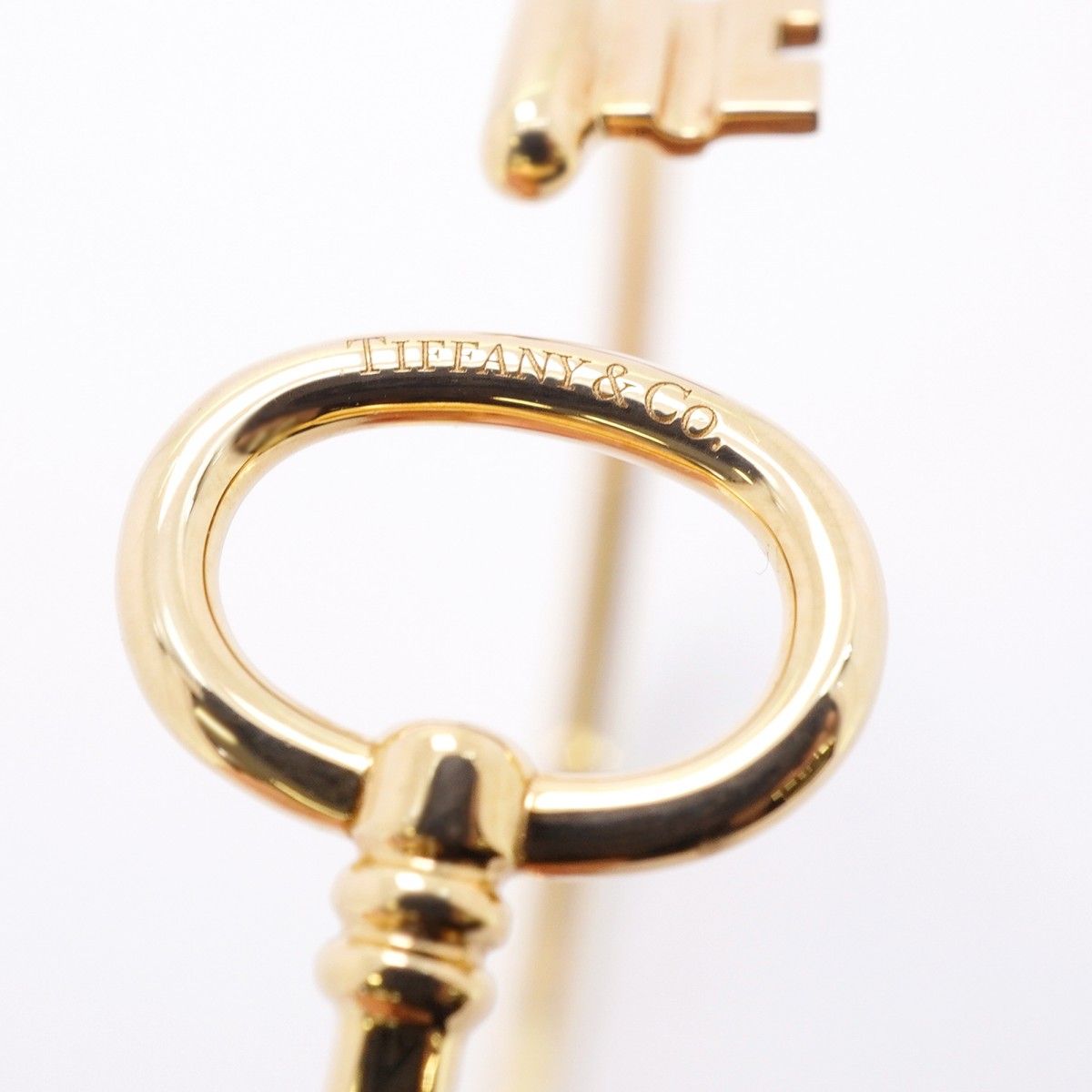 Tiffany & Co Bangle Key Wire 18k Yellow Gold Bracelet — view 4