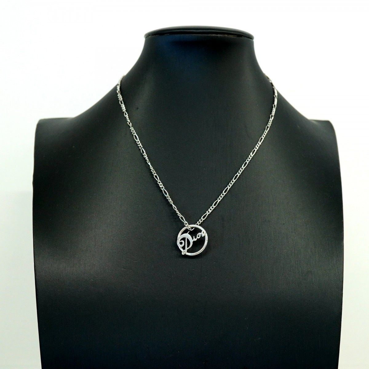 Dior Necklace Logo Round — view 6